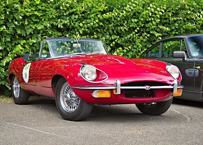 Jaguar E Type convertible