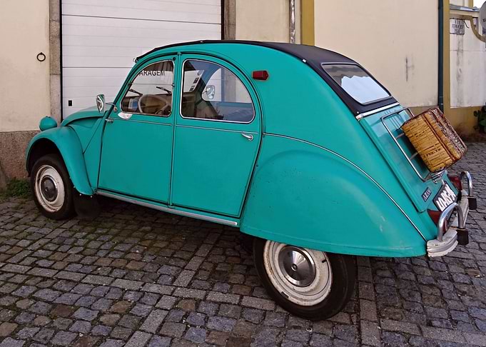 Mint Citroen 2 CV 02