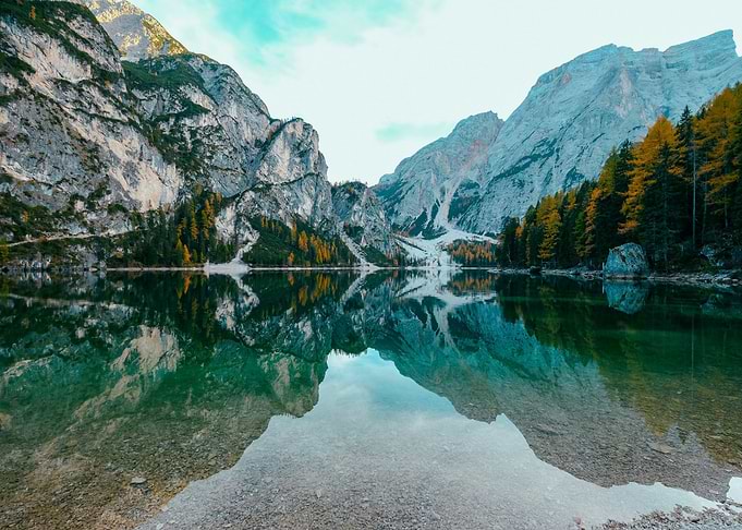 Mountains at Prags Lake