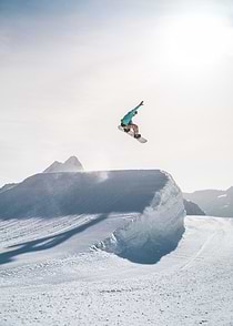 High Snowboarder