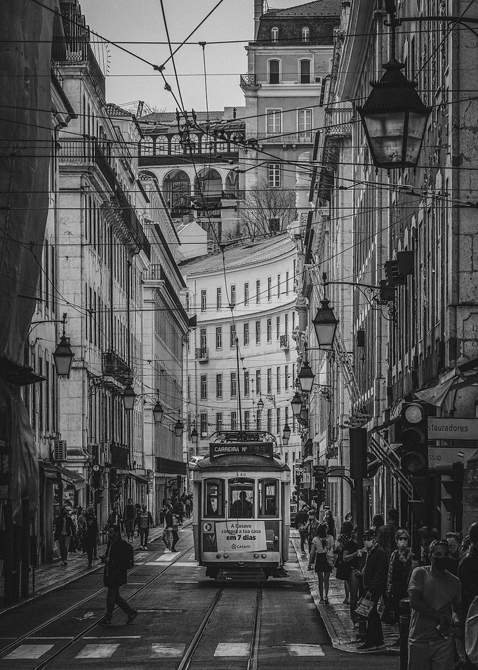 Lisbon Black and White