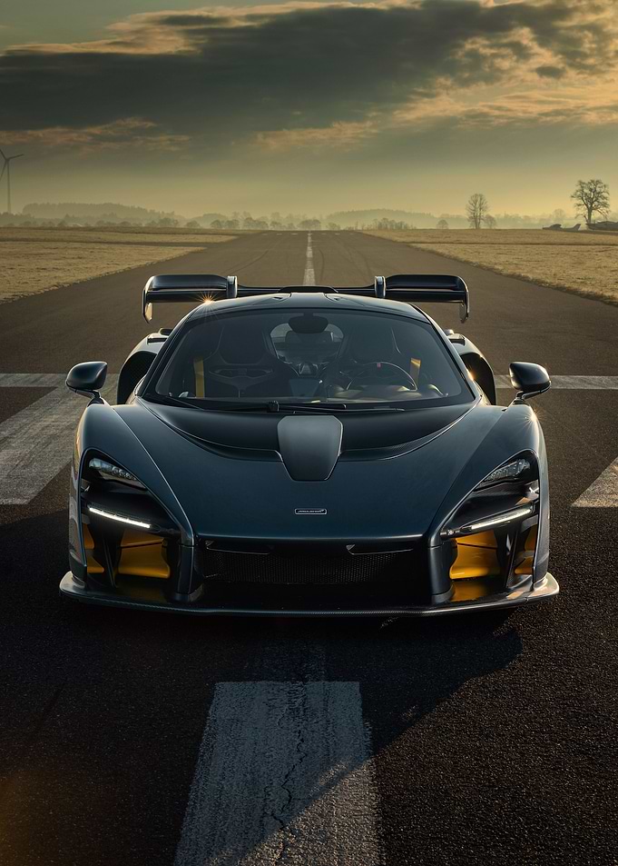 McLaren Senna
