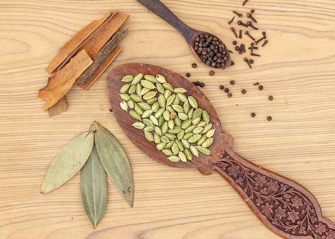 Whole spice for Curries