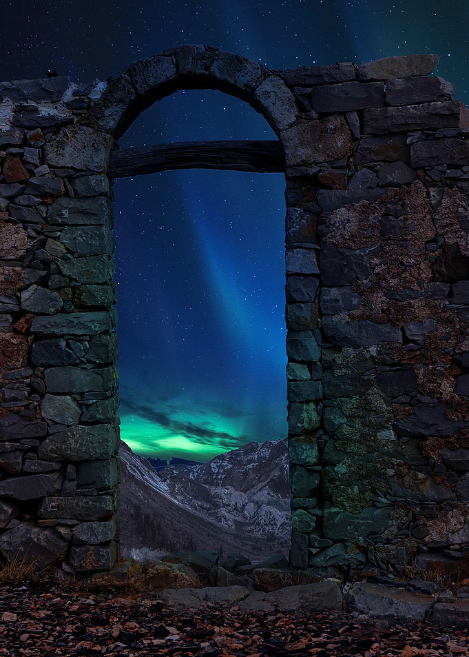 Night Gate
