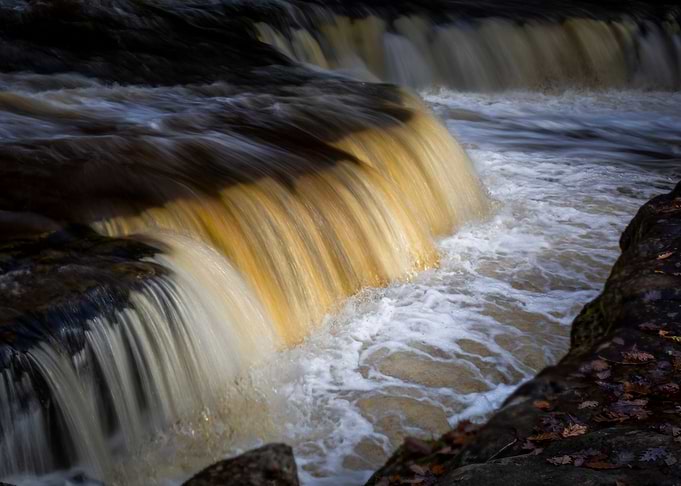 Horseshoe falls in Autumn