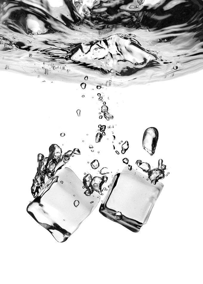 Ice cubes for drinks