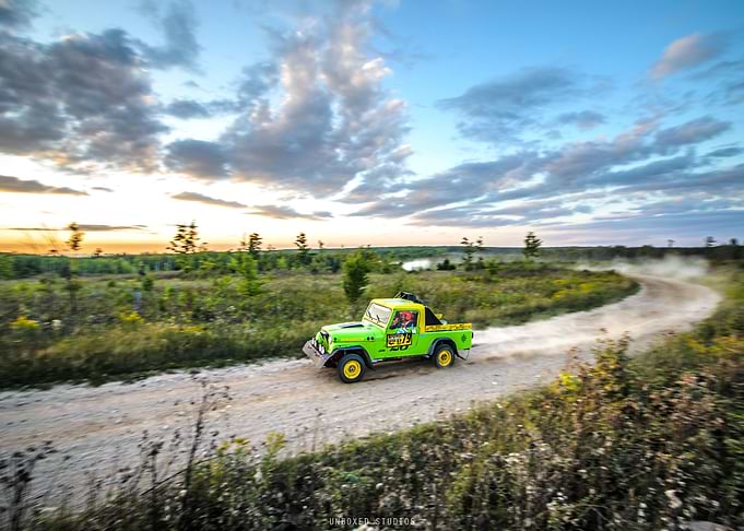 Jeep CJ8 Scrambler Rally