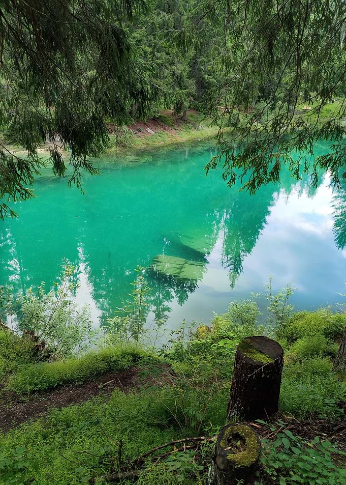Mountain Lake Caumasee