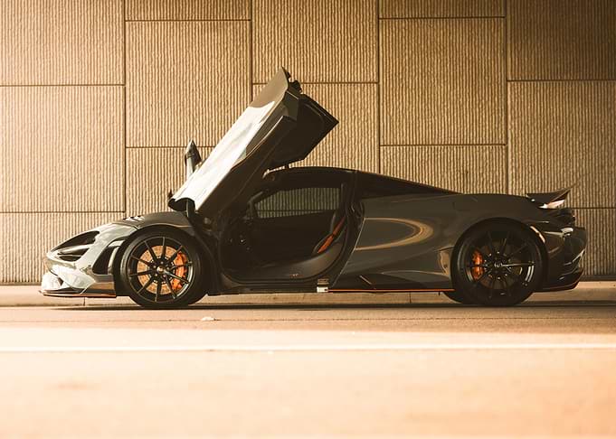 McLaren Car Wingdoors
