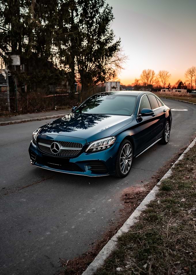 Mercedes Benz