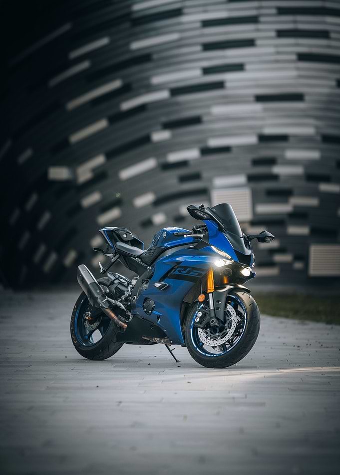 Yamaha R6