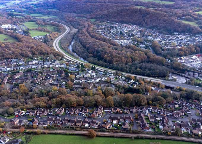 The A465 at Aberdulais