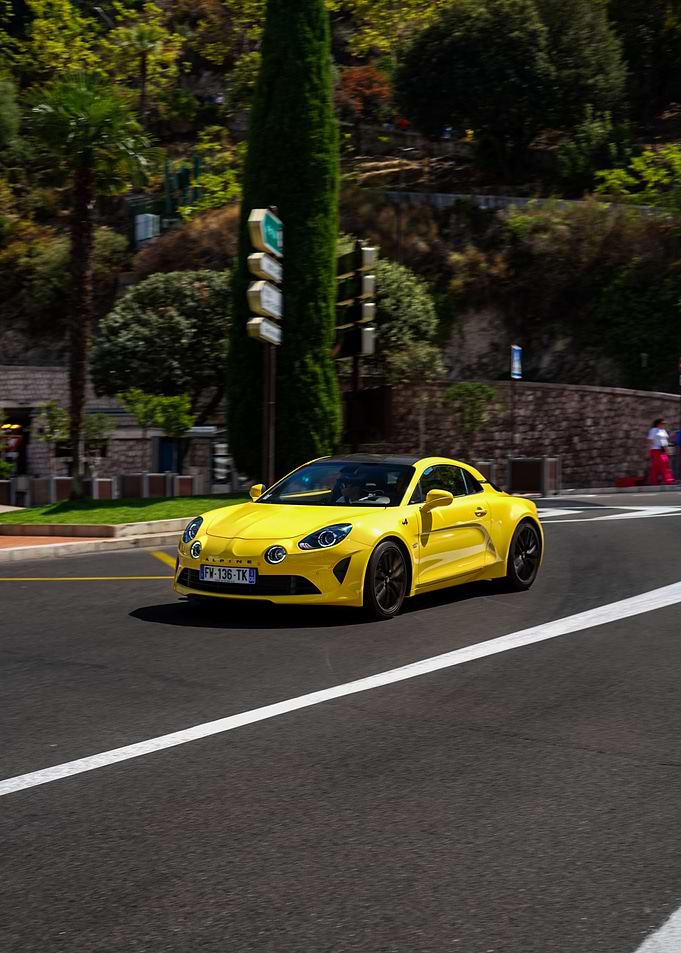 Alpine A110