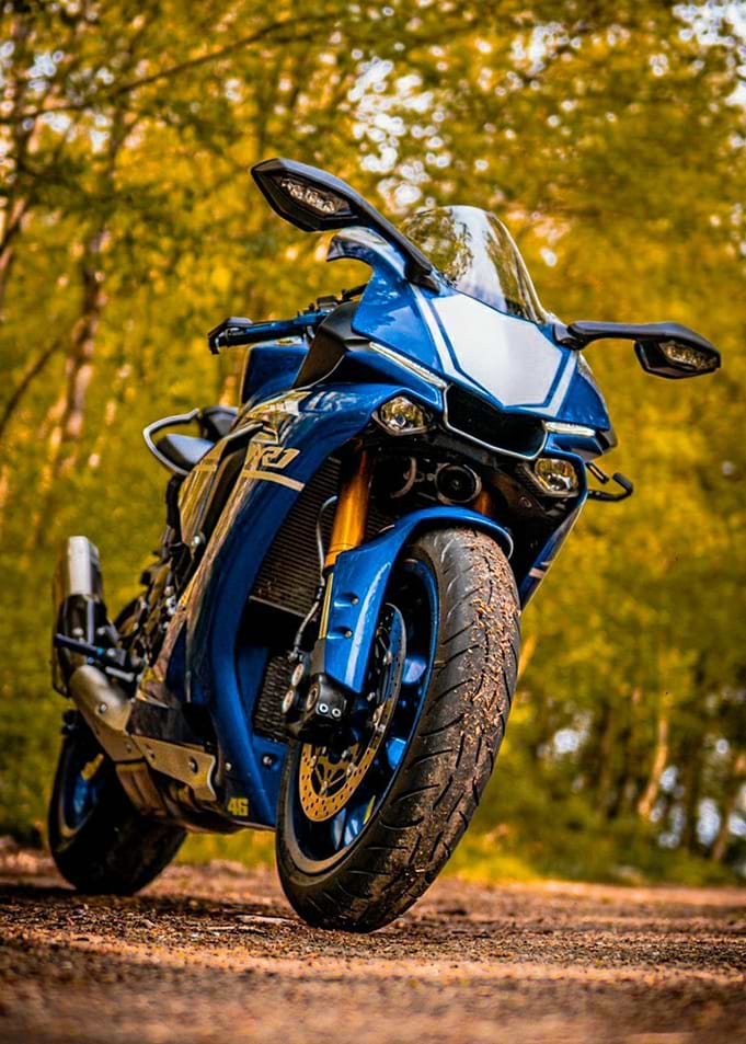Yamaha R1