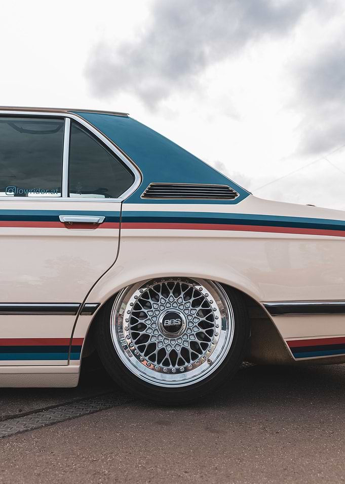 Stanced Classic BMW