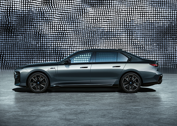 BMW 760i xDRIVE