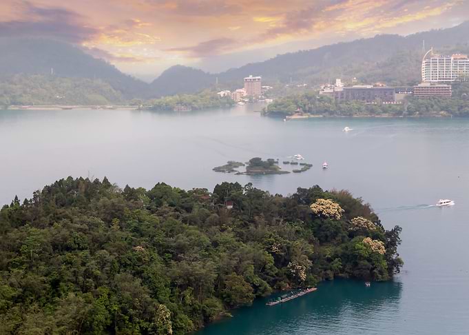 Taiwan Sun Moon Lake