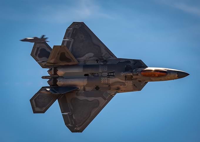 Air Force F22 Jet War