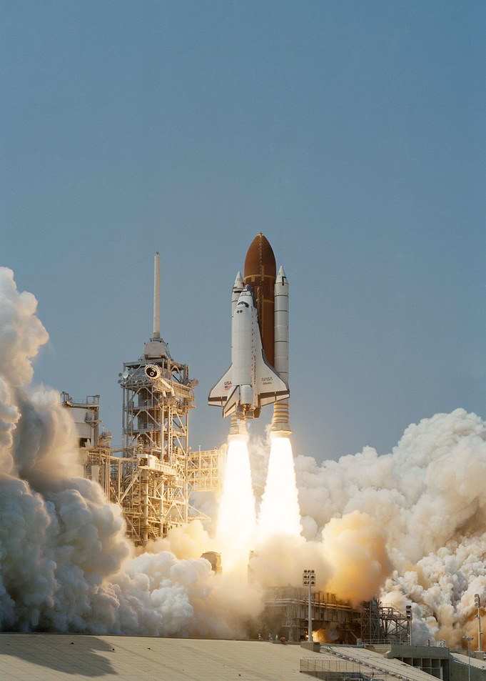 Atlantis lifts off
