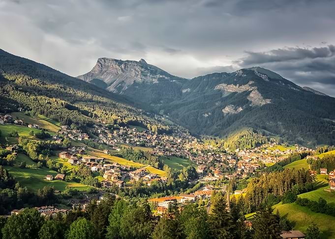 Sunlight Over The Valley