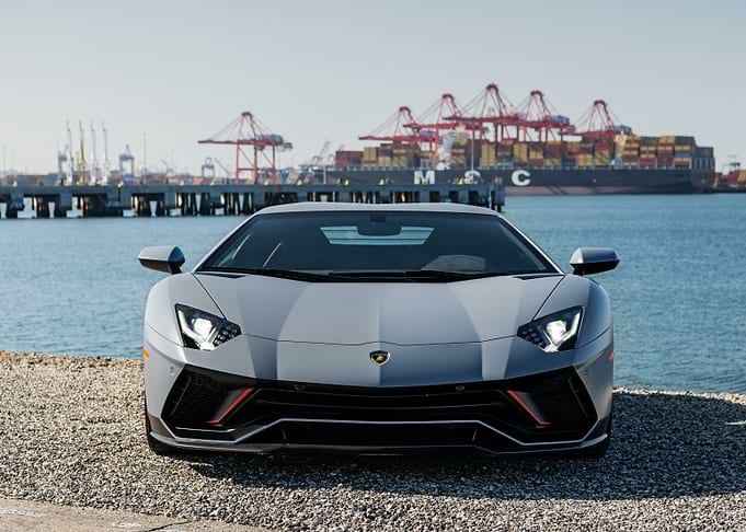 Lamborghini Aventador