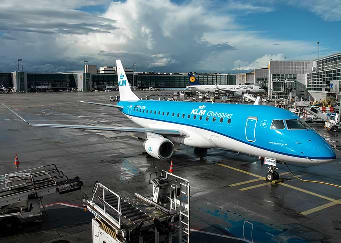 KLM Citihopper E170