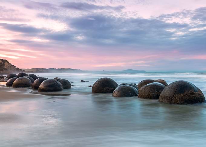 Moeraki boulders sunset
