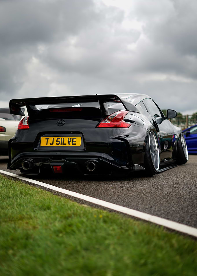 370z