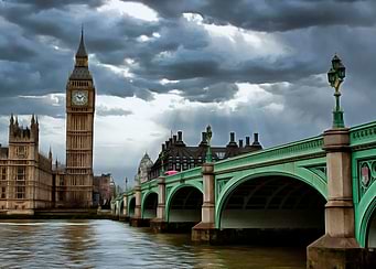 CLOUDY IN LONDON, ENGLAND