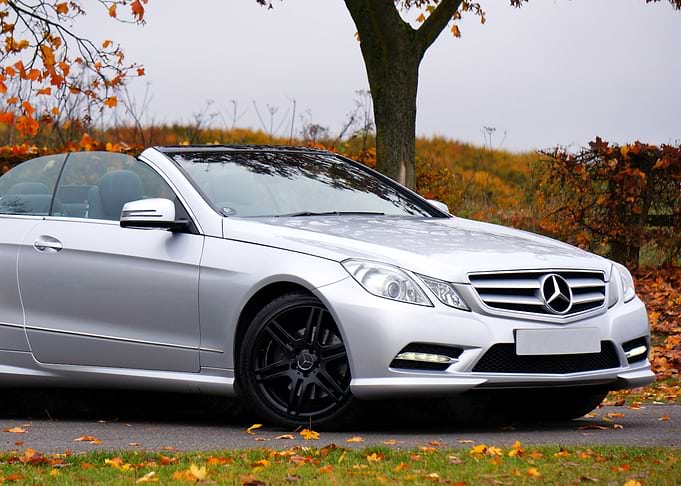 Mercedes Benz