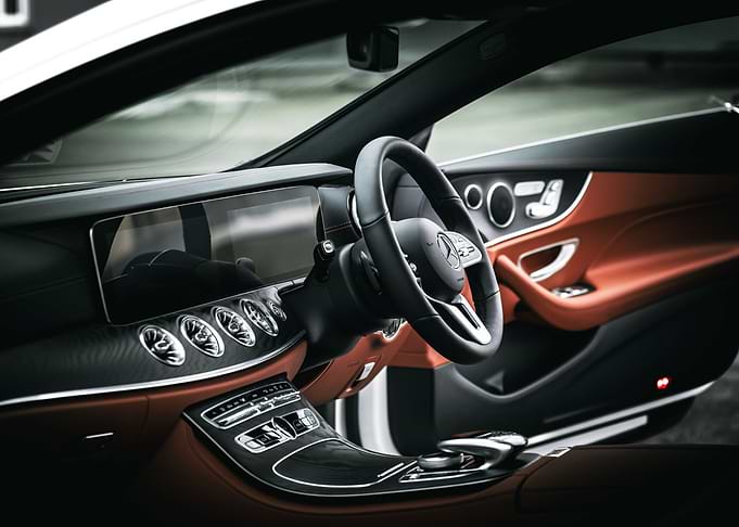 Mercedes Benz