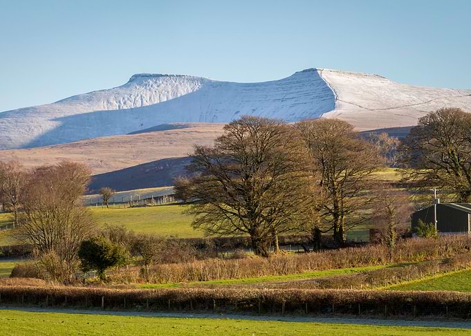 Penyfan and Corn Du