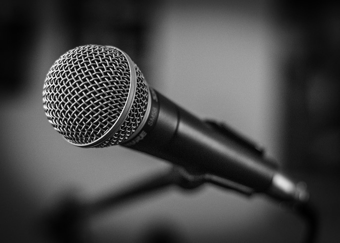 Microphone