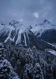 MOUNTAIN IN SNOW
