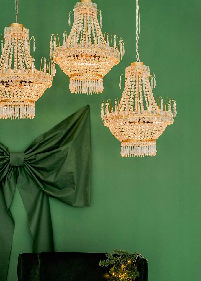 Chandelier Decor