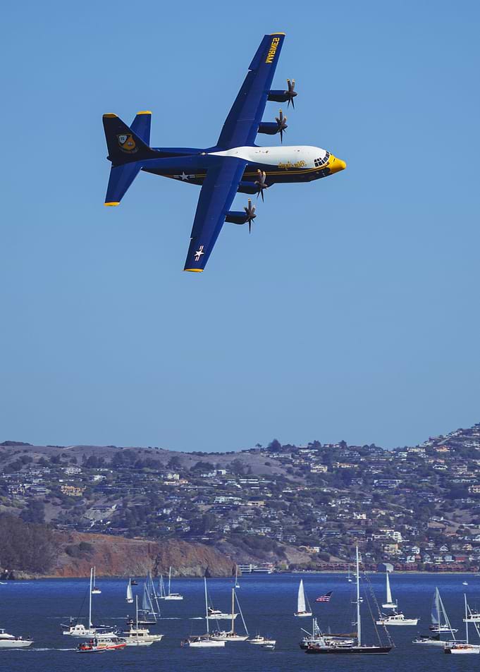 Jet plane