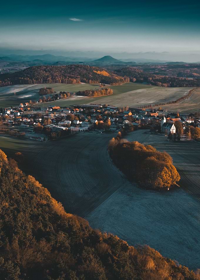 Moody Lands