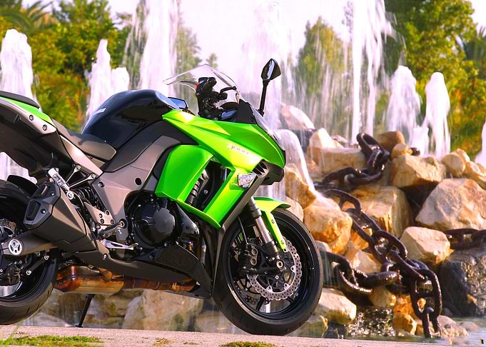 Kawasaki Z1000