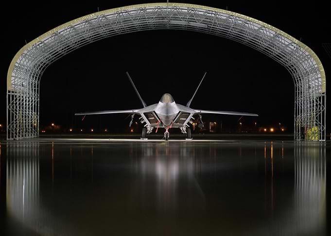 F22