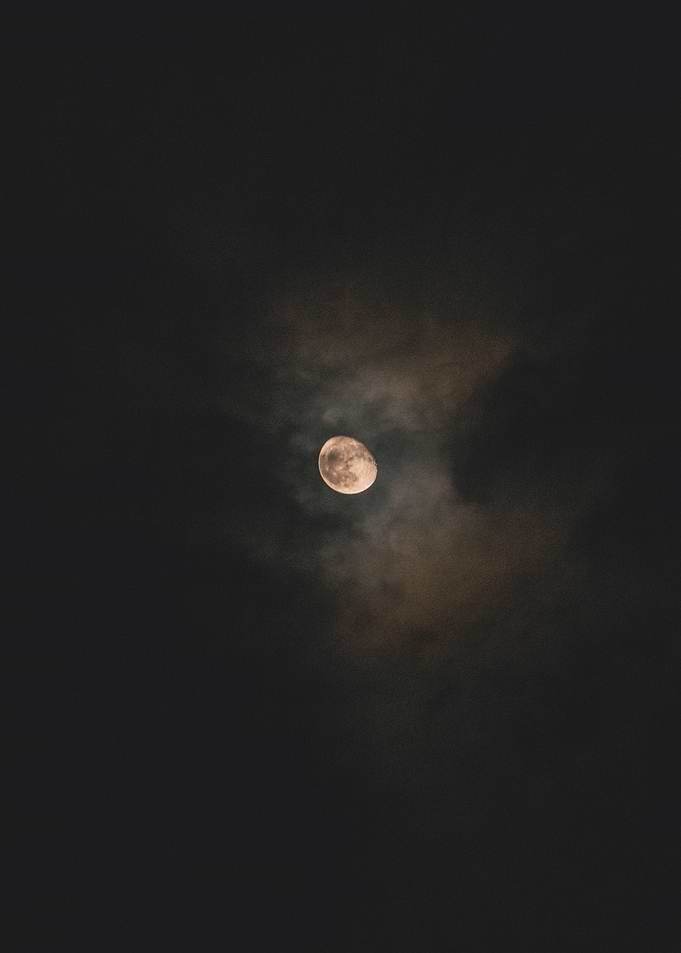 Dark moon