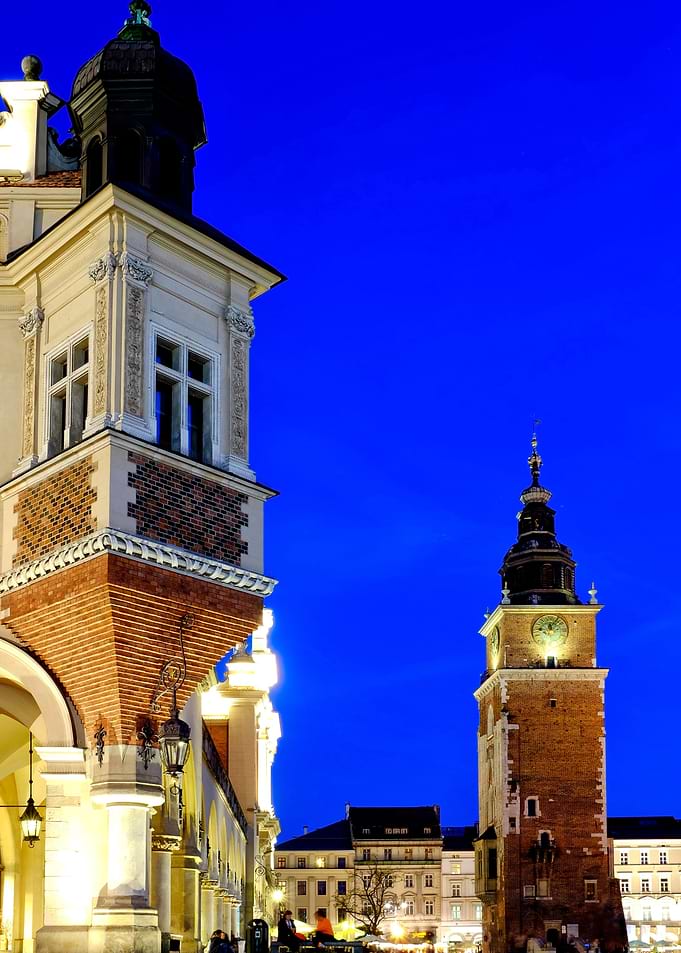 Cloth hall