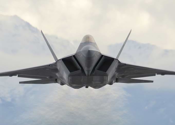 F22 in flight