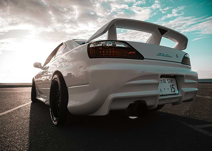 white nissan silvia