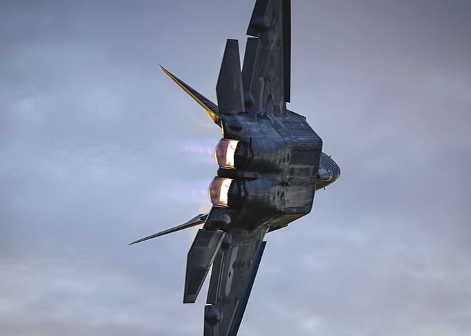F22 in the air