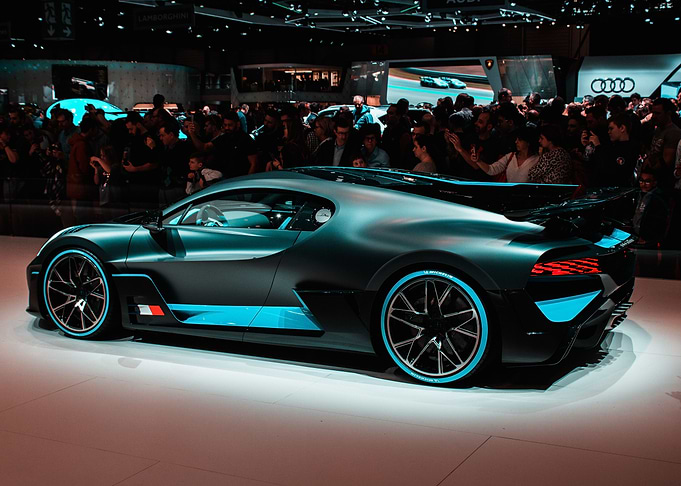 black blue bugatti