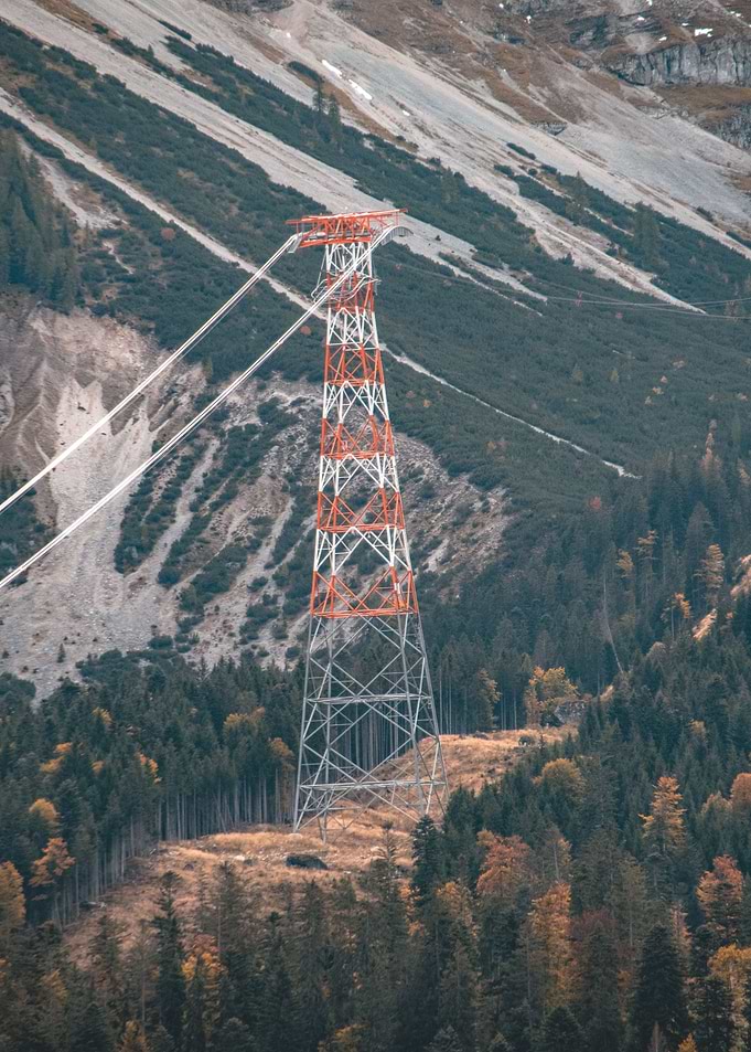 Power cables in snow hills