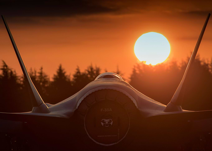 F35