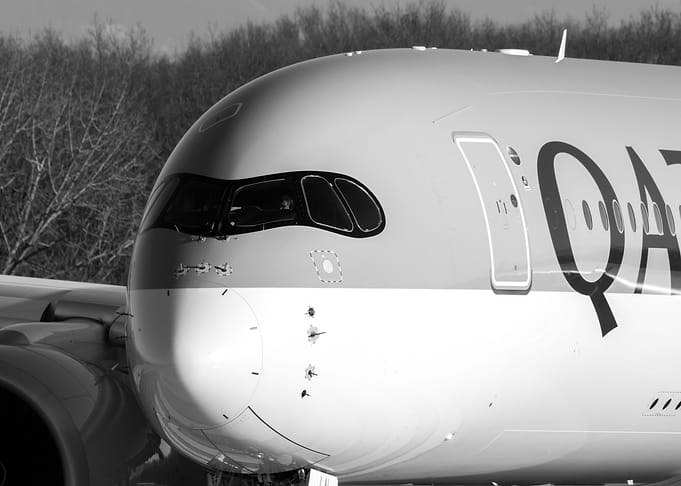 Qatar A350 outline