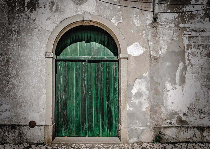 green door