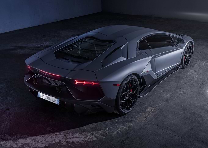 lamborghini aventador